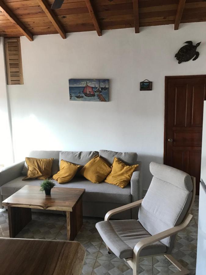 Cozy Oceanfront Villa With Direct Beach Access Las Terrenas Exterior foto